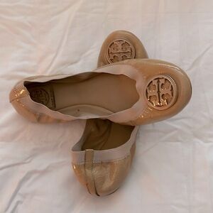 8.5 Tory Burch flats, used